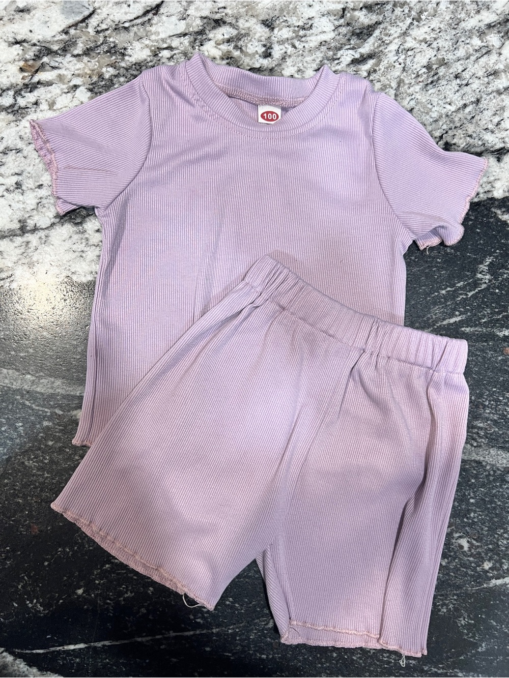 Girls Lavender Ribbed 2-Piece Lounge Set Size 100 (Approx. 3T)